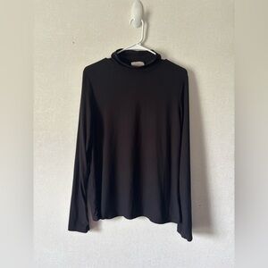 Marsh Landing | Classic Black Long Sleeve Top | Size Large